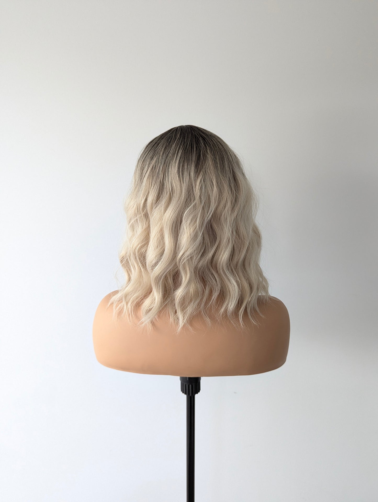 ANNA Fringe Synthetic Ombre Blonde