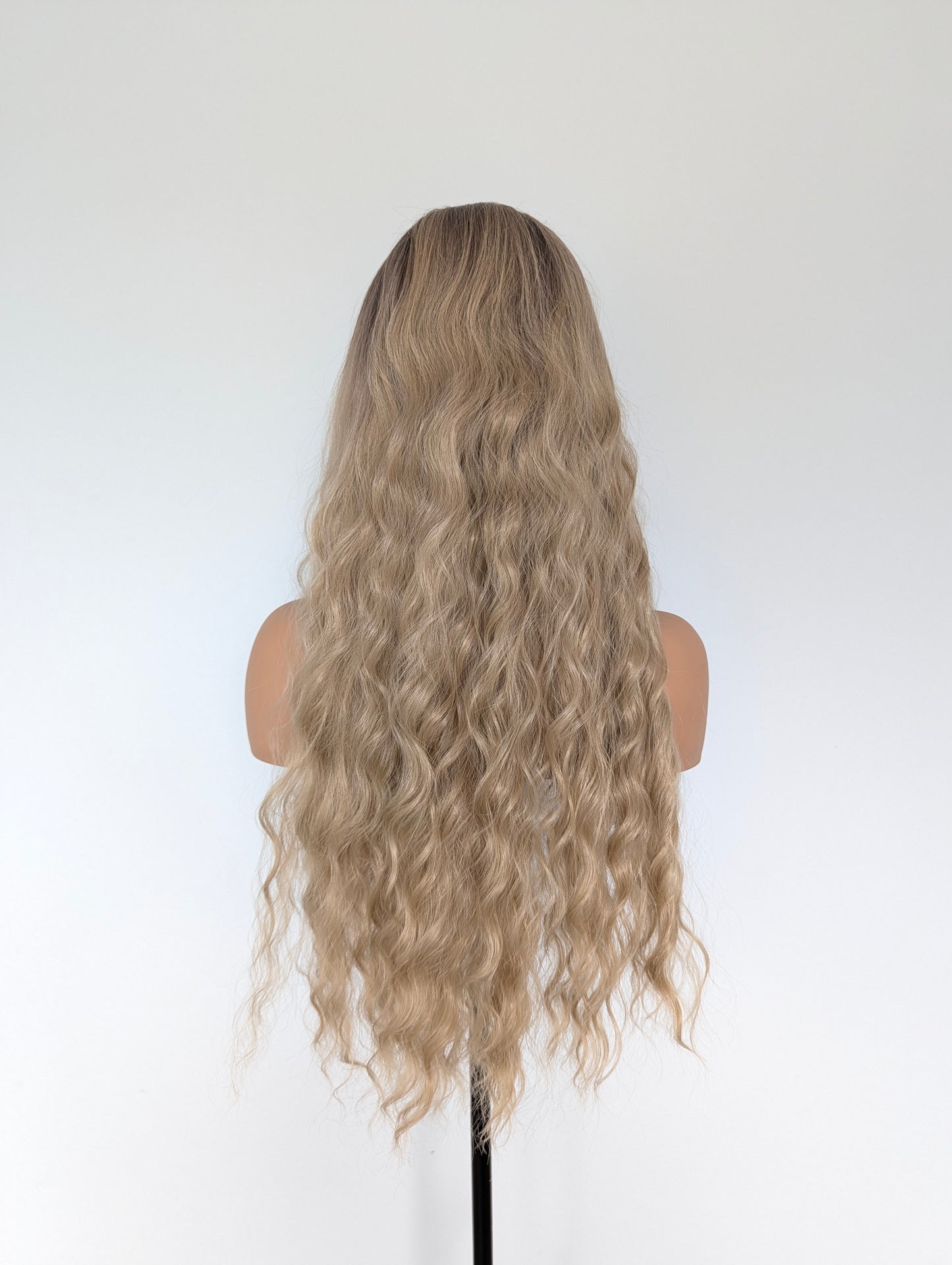 CHLOE Lace Front Synthetic Dark Blonde with Dark Roots