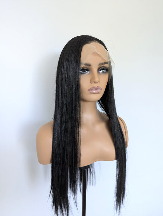LUCY Lace Front Synthetic Black