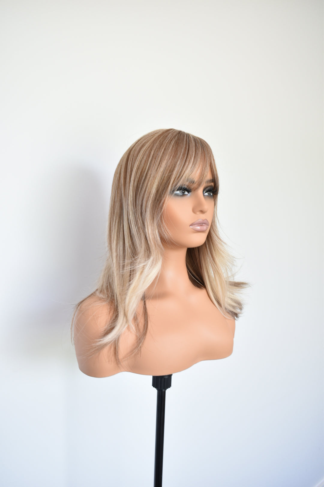 AVA Fringe Synthetic Dark Blonde with Highlights