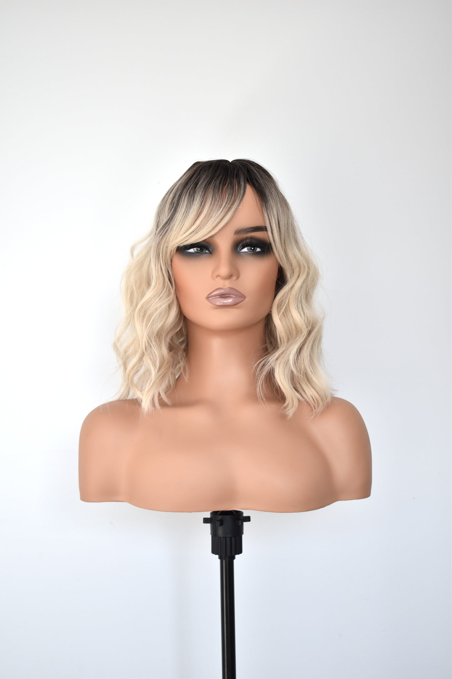 ANNA Fringe Synthetic Ombre Blonde