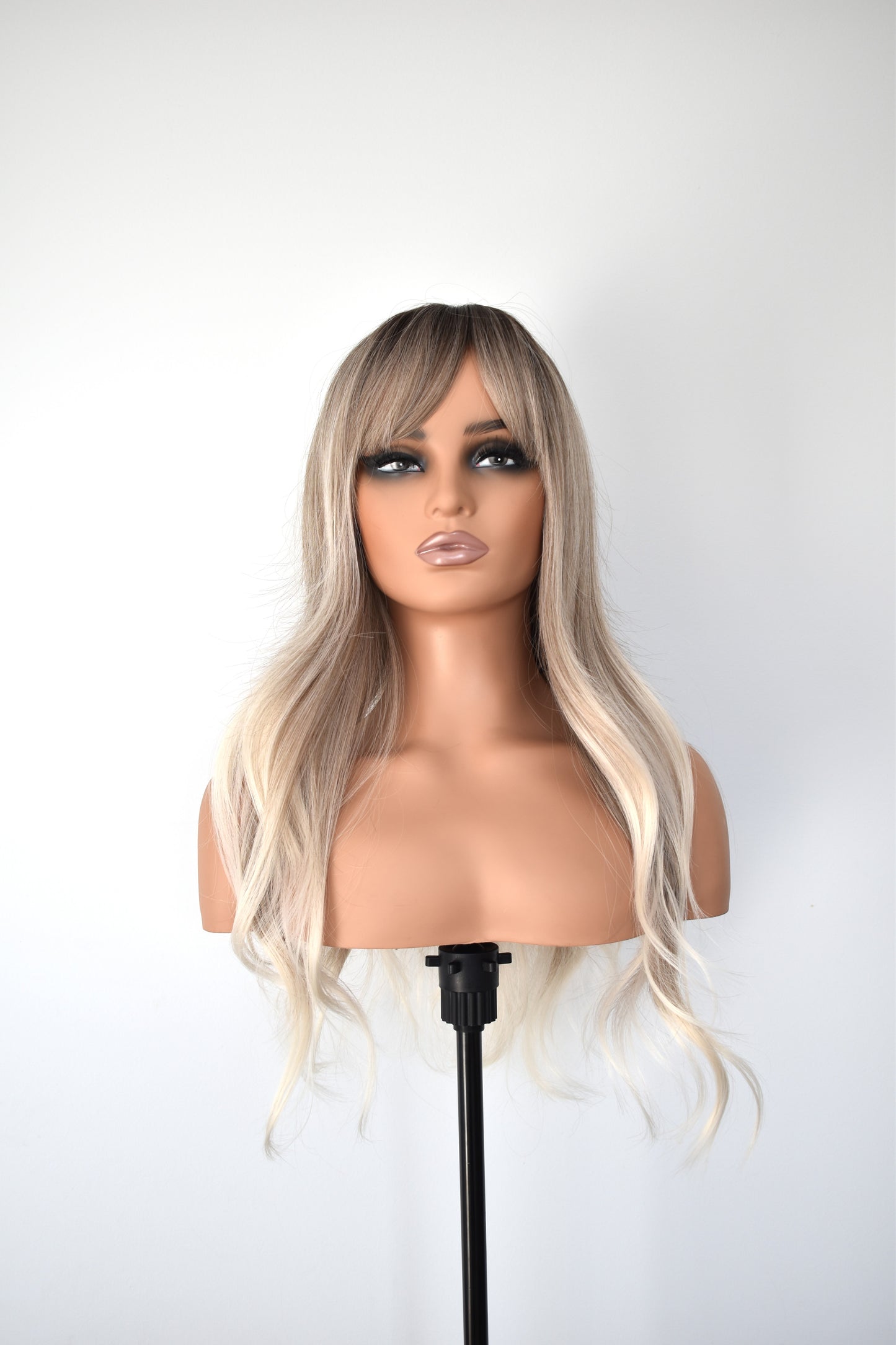 ZOE Fringe Synthetic Ombre Ash Blonde