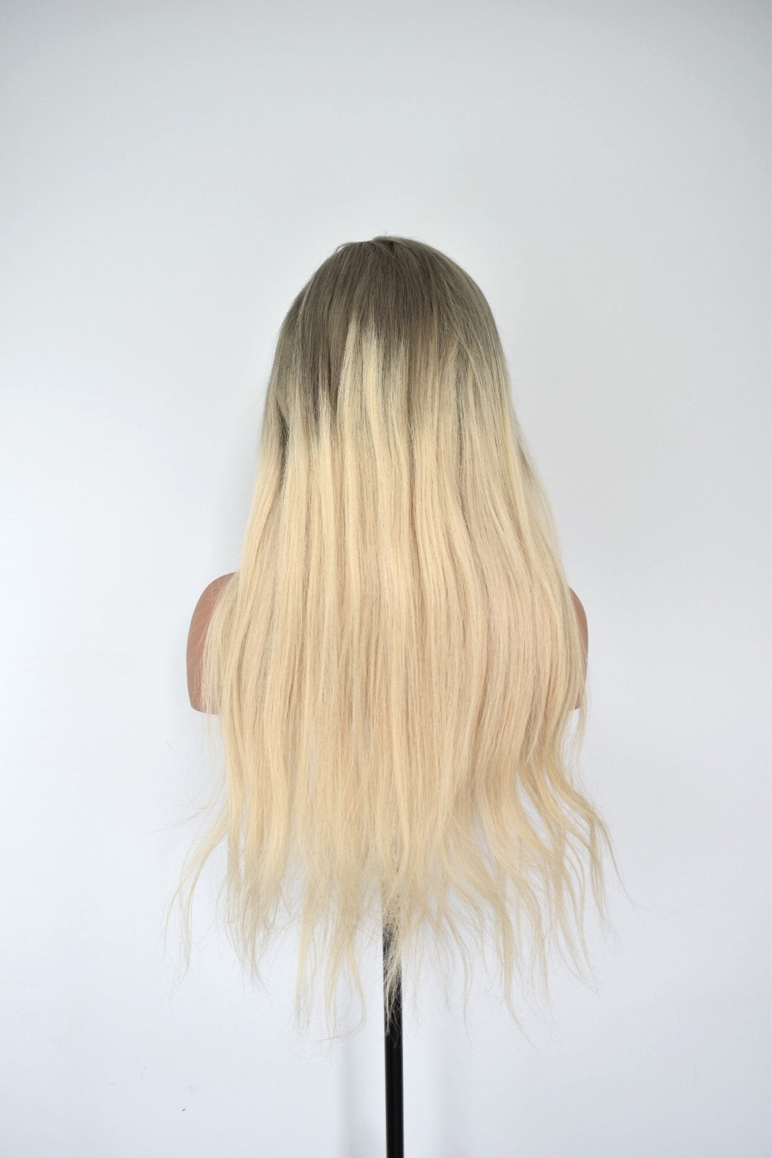 GIGI Lace Front Human Hair 24" Ombre Blonde RTS