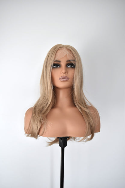 GISELLE Lace Front Synthetic Honey Blonde
