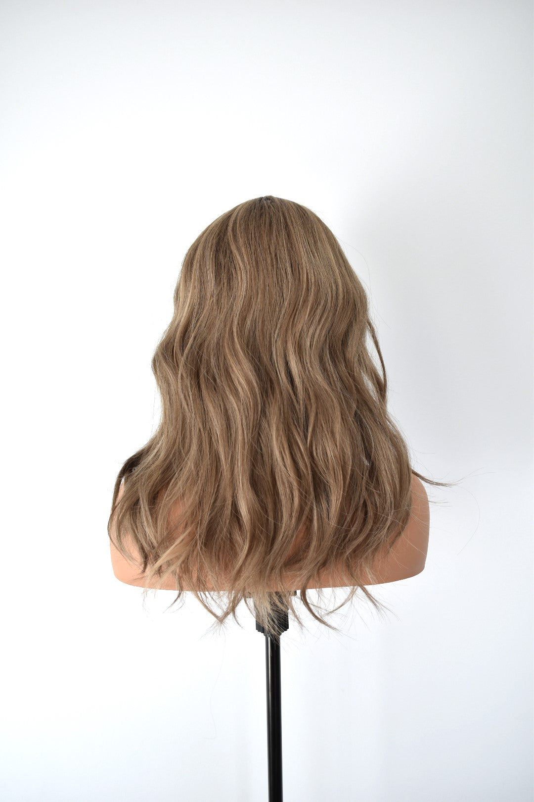 AMIRA Fringe Synthetic Ash Brown