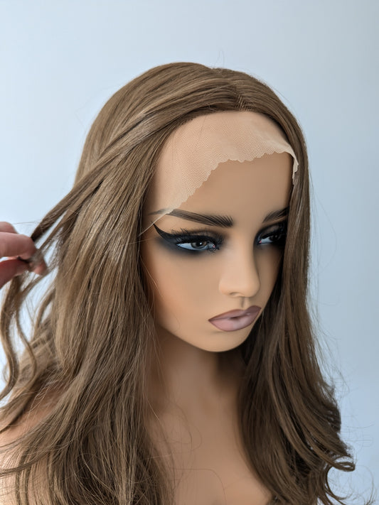 TYRA Lace Front Synthetic Ash Brown