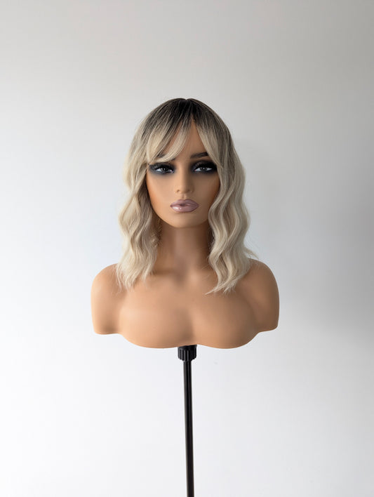 ANNA Fringe Synthetic Ombre Blonde
