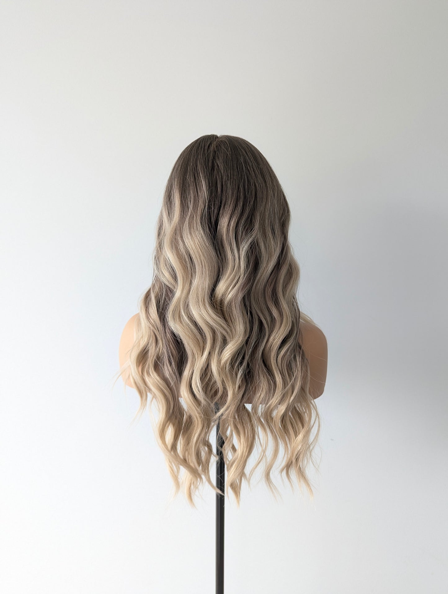 ZANA Lace Front Synthetic Brown with Blonde Highlights