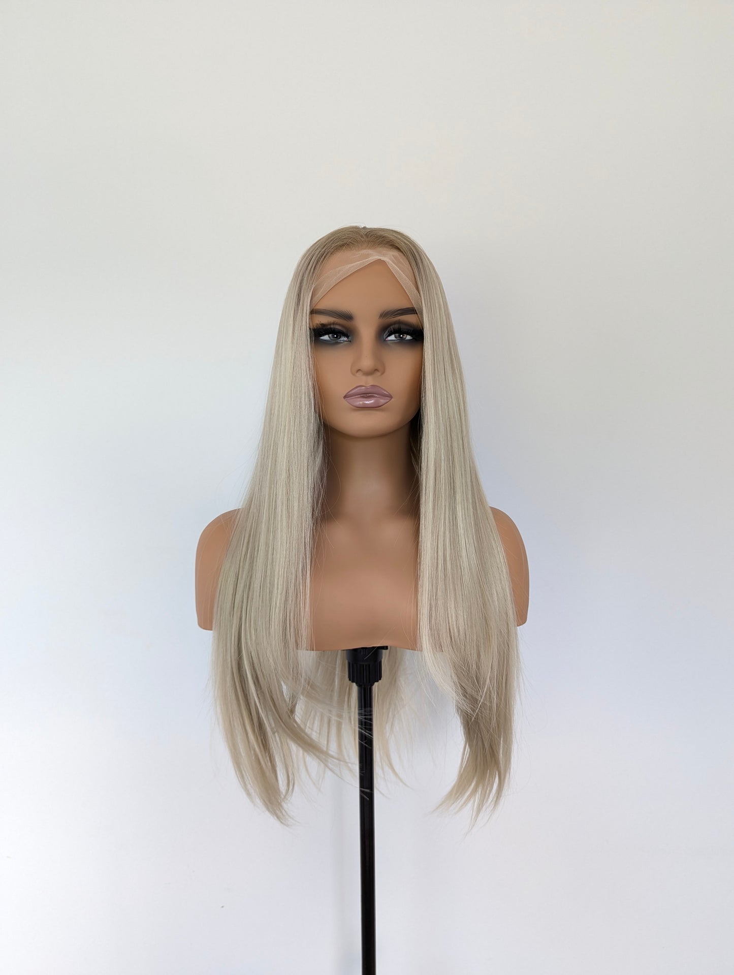 MADDY Lace Front Synthetic Ash Blonde