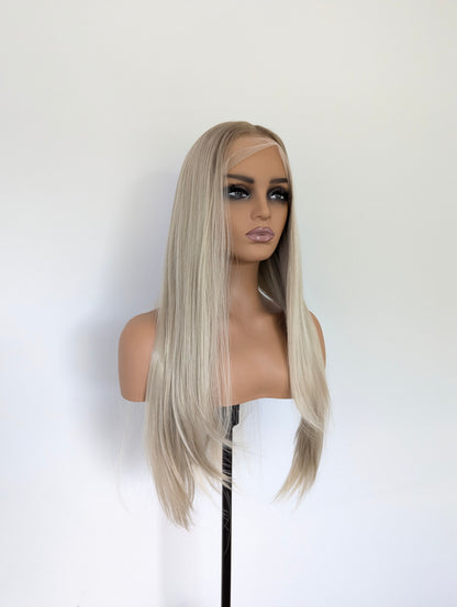 MADDY Lace Front Synthetic Ash Blonde