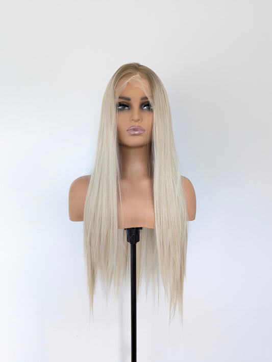GEMMA Lace Front Warm Blonde with Dark Roots
