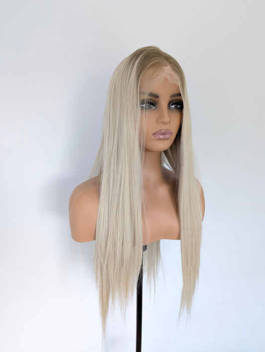 GEMMA Lace Front Warm Blonde with Dark Roots