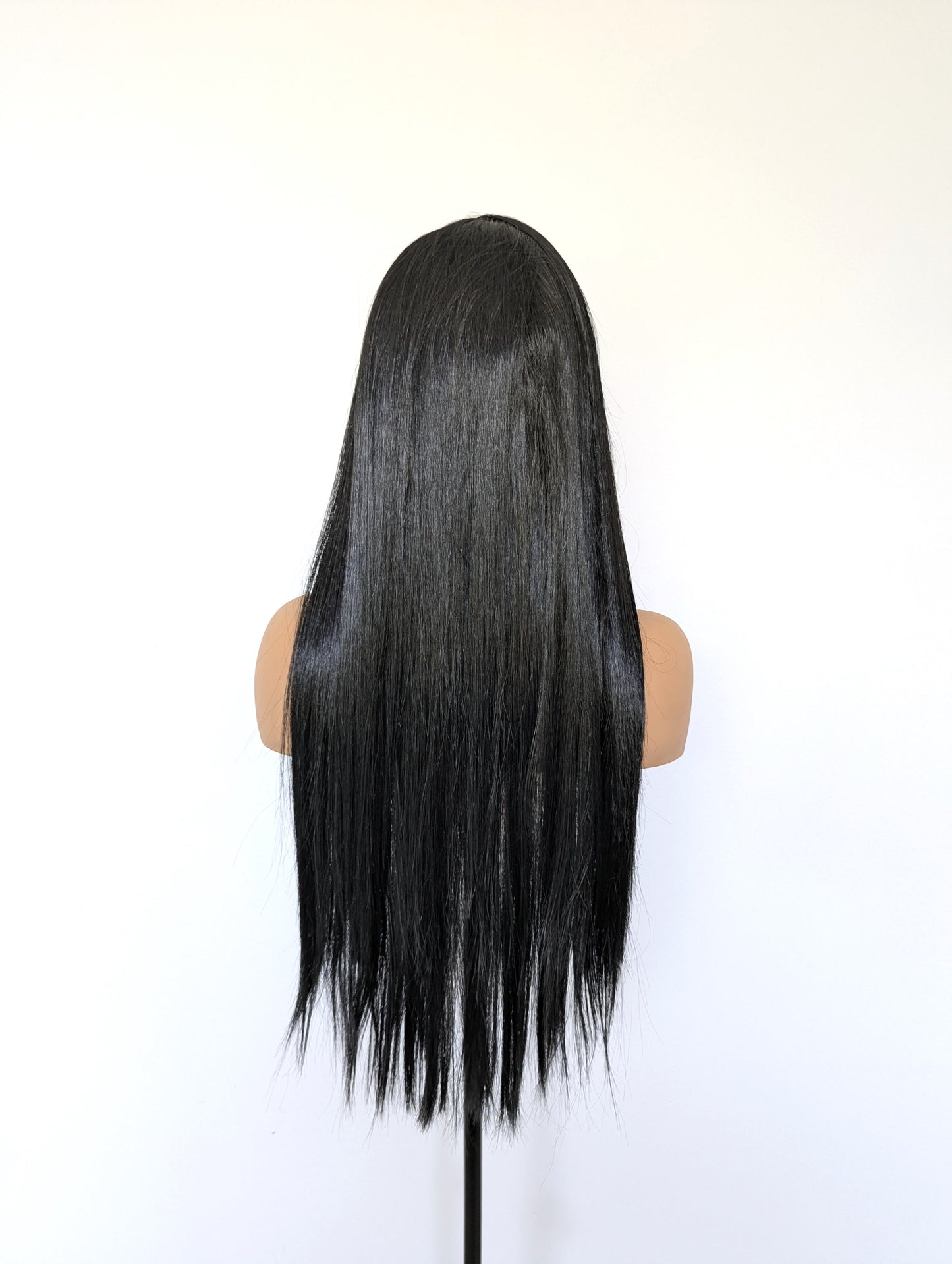 LUCY Lace Front Synthetic Black